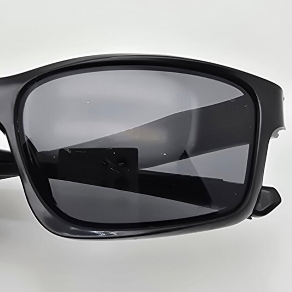 Oakley OO9247-15 Chainlink Covert Matte Black Frame Polarized Grey Sunglasses - Picture 12 of 14